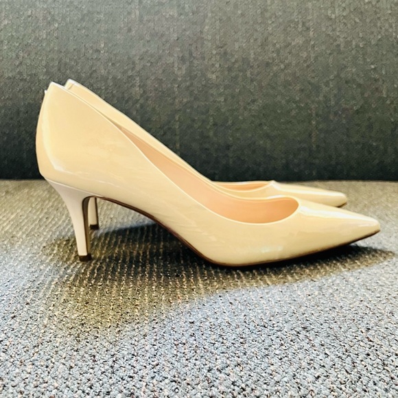 🌟HP🌟Banana Republic Heels - Picture 5 of 9